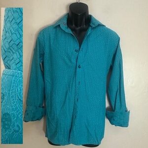 Absolute Rebellion Textured Long Sleeve Shirt Small Gently worn 100% cotton